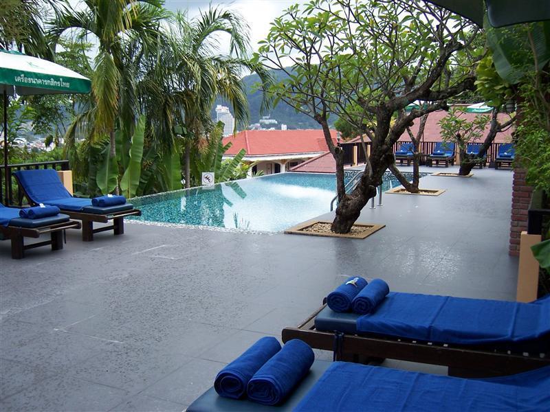 Patong Cottage Resort Bagian luar foto