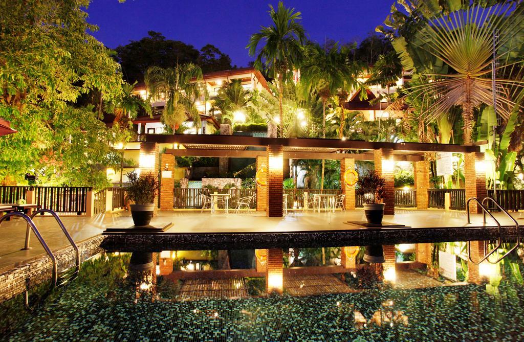 Patong Cottage Resort Bagian luar foto