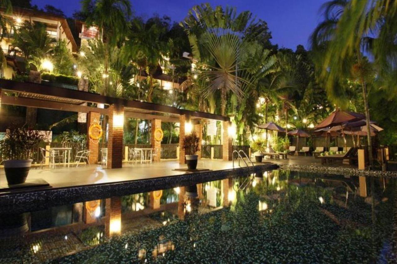 Patong Cottage Resort Bagian luar foto